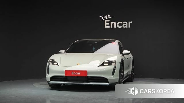 Porsche Taycan id 4528846 из Кореи 23