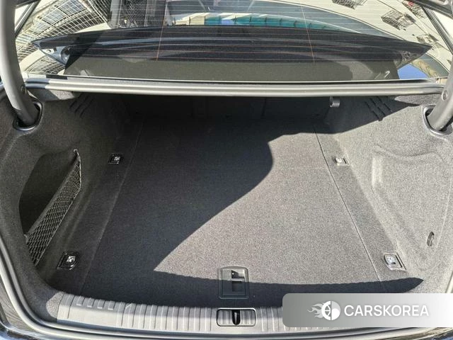 Audi A6L 2024 Черный из Китая, фото 3