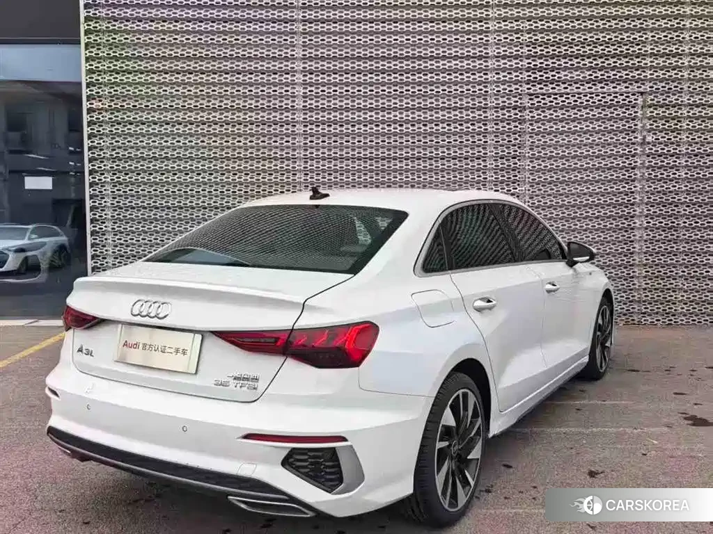 Audi A3 2024 Белый из Китая, фото 5