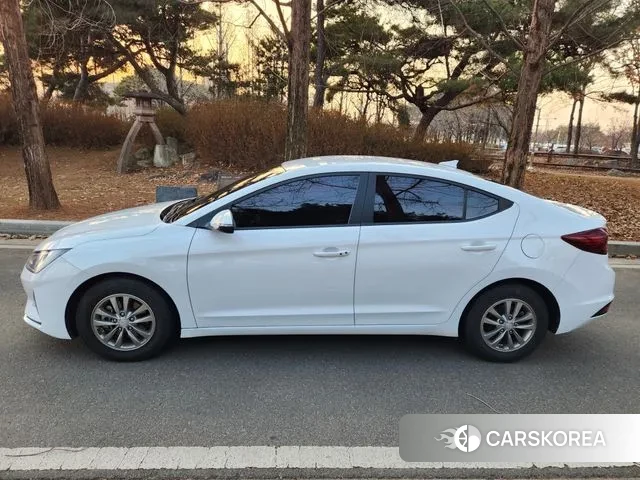 Hyundai The New Avante AD id 3706249 из Кореи 13