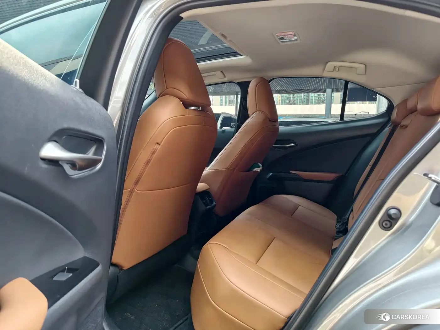Lexus UX id 4664406 из Китая 11