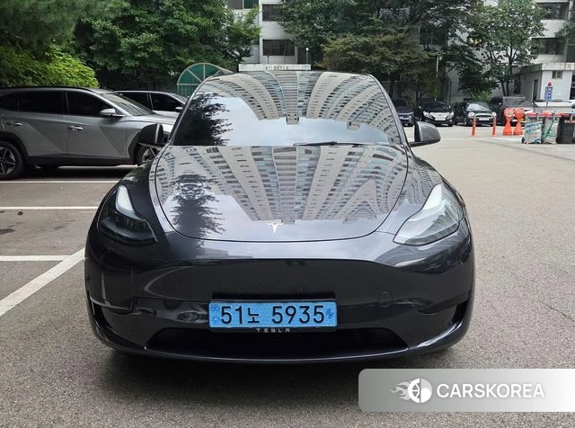 Tesla Model Y 2025 Серый из Кореи, фото 3