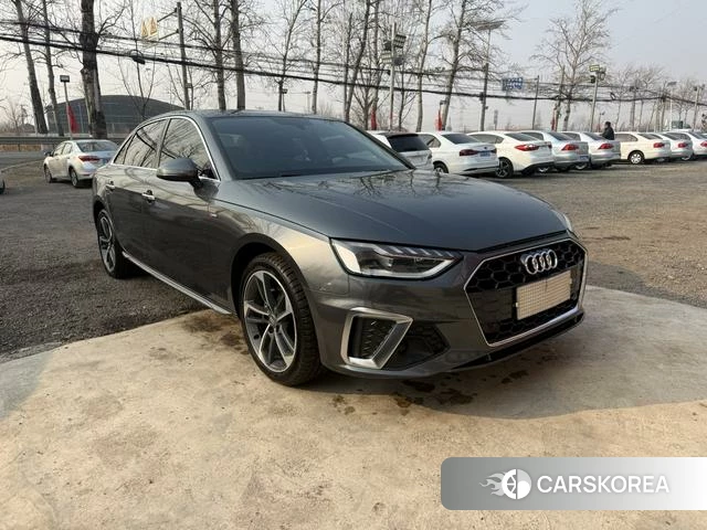 Audi A4L 2021 Темно-серый из Китая, фото 5