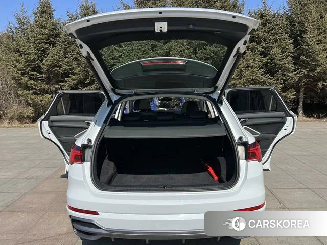 Audi Q3 id 4299429 из Китая 15