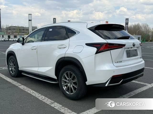 Lexus NX id 4291412 из Китая 17