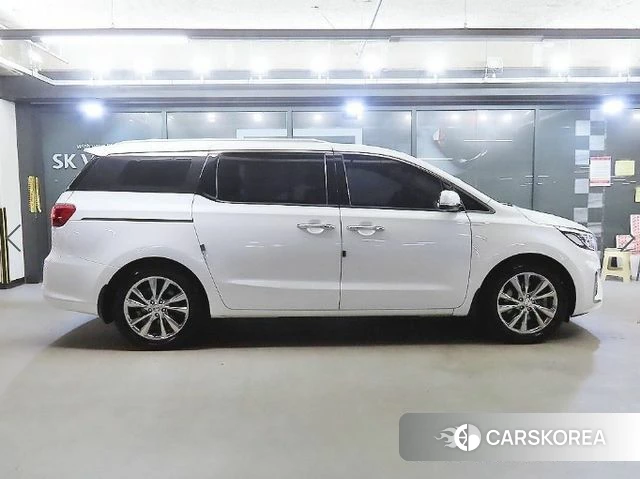 Kia The New Carnival 2019 Белый из Кореи, фото 3