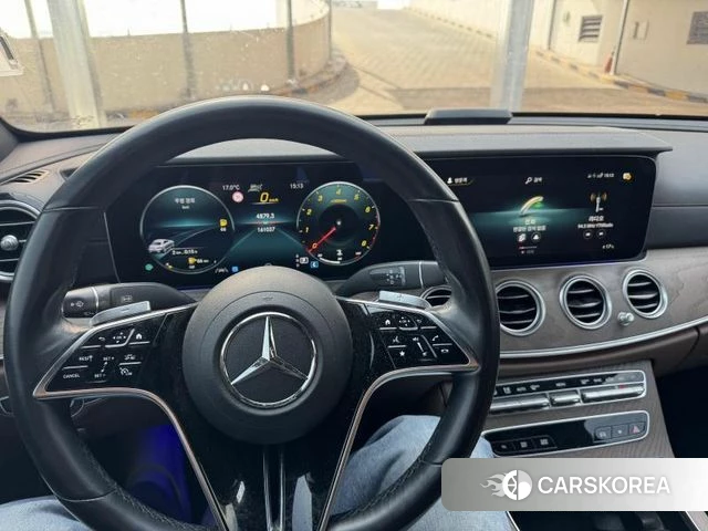 Mercedes-Benz E-Class W213 2022 Черный из Кореи, фото 3