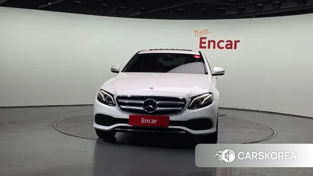 Mercedes-Benz E-Class W213 id 3748168 из Кореи 13