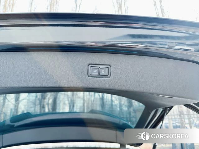 Audi Q7 id 4263345 из Китая 15