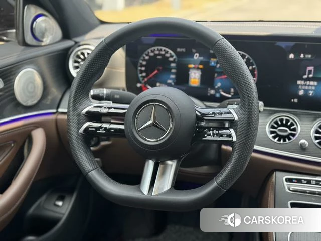 Mercedes-Benz E-class id 4256235 из Китая 16