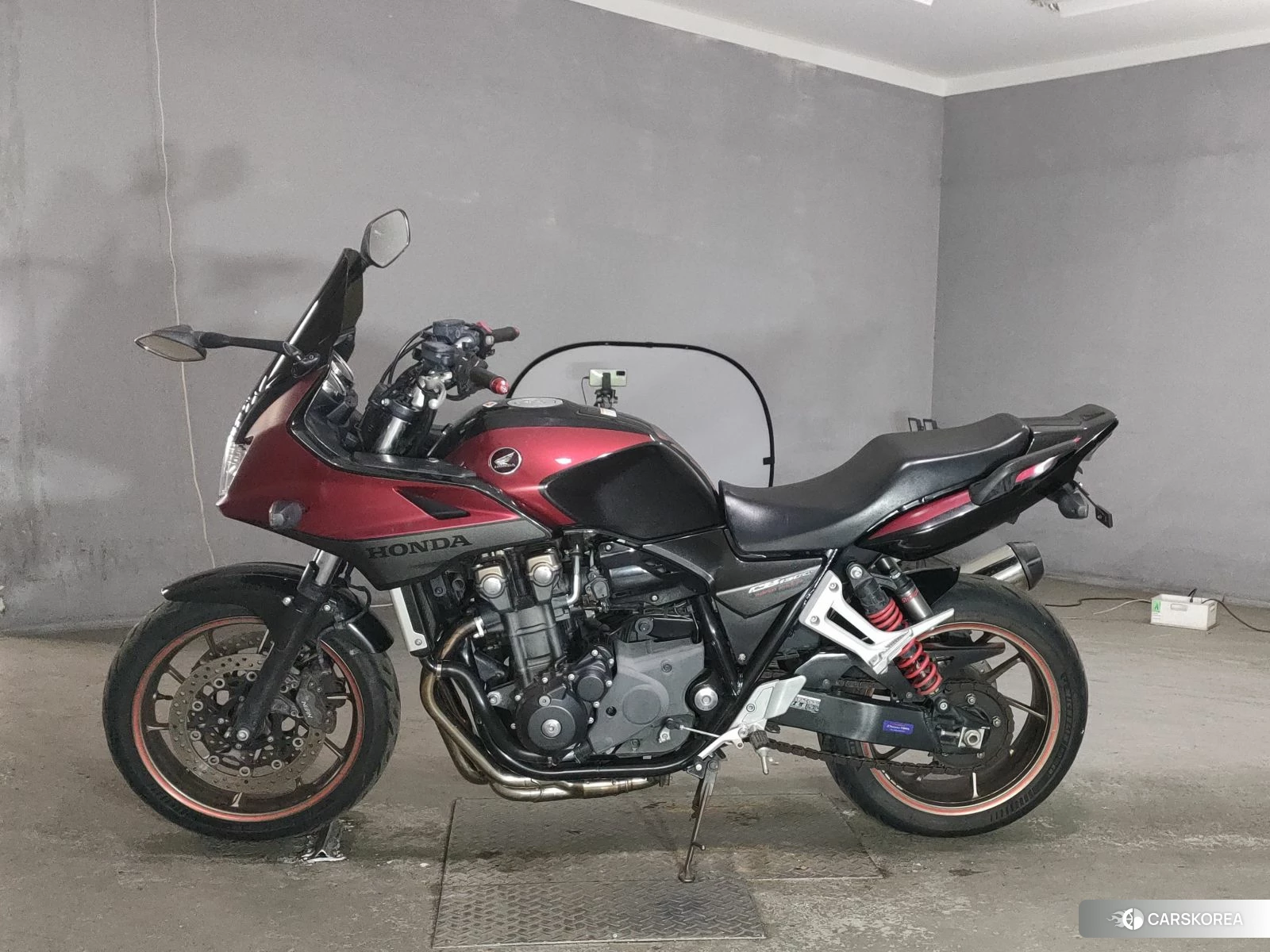 Проданный Honda CB1300SF BOLDOR id 3950062 из Японии, фото 2