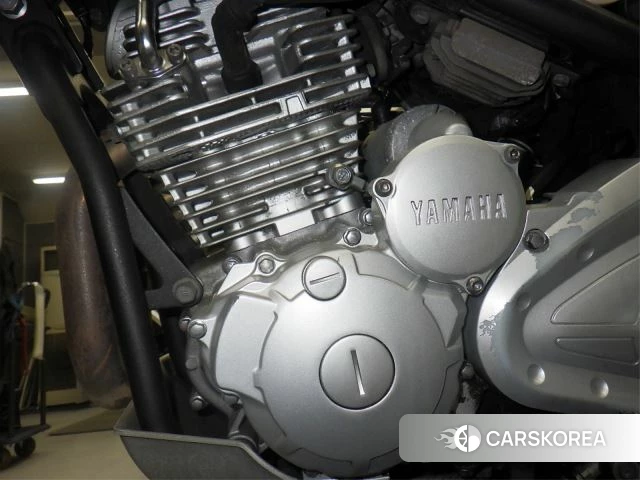 Engine photo