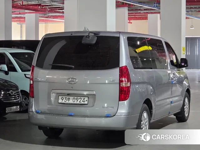 Hyundai The New Grand Starex id 3283749 из Кореи 8