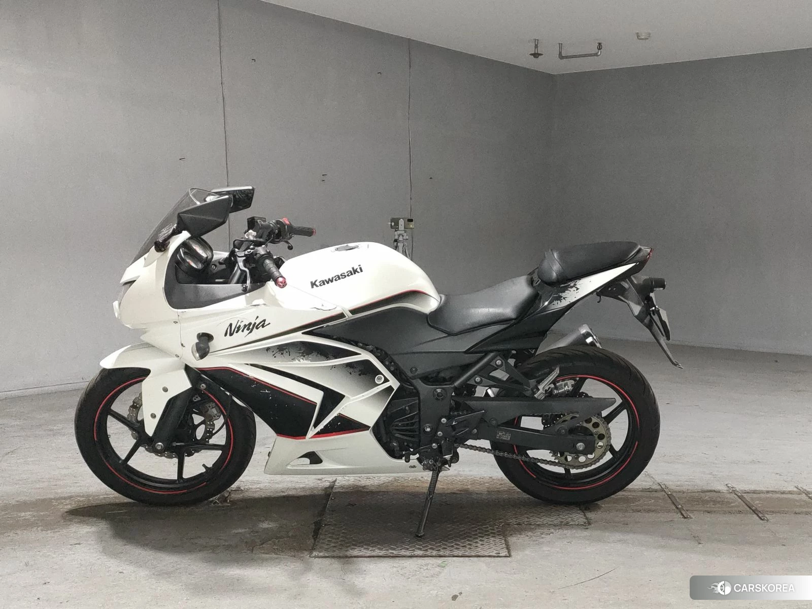 Kawasaki NINJA 250R 2011 из Японии, фото 3