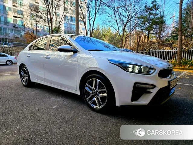 Kia Come New K3 id 3439556 из Кореи 11