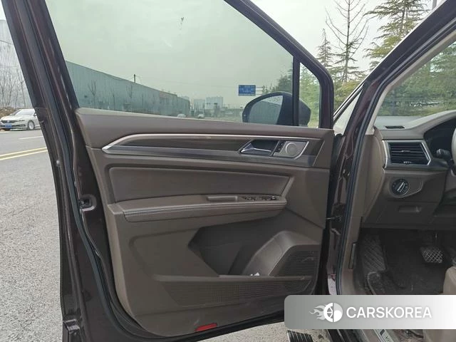 Volkswagen Weiran id 3890781 из Китая 14