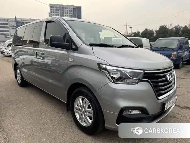 Hyundai The New Grand Starex id 3656394 из Кореи 11