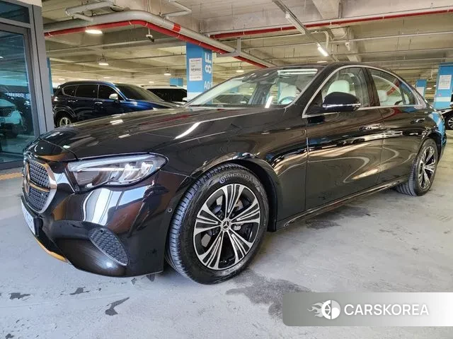 Mercedes-Benz E-Class W214 2025 Черный из Кореи, фото 6