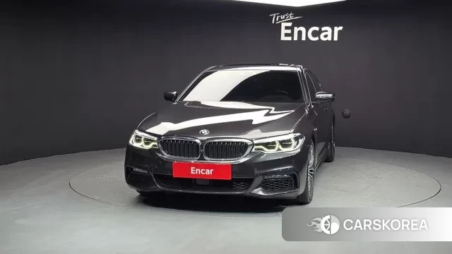 BMW 5 Series (G30) id 3583191 из Кореи 13