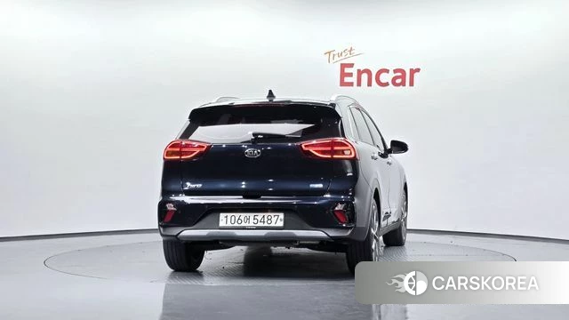 Kia The New Niro id 4225012 из Кореи 23