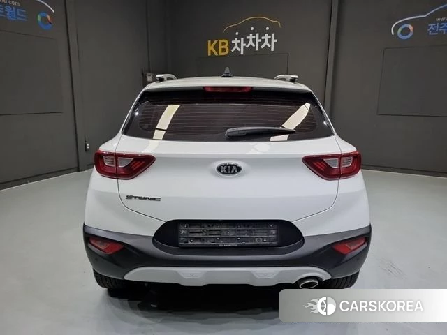 Kia Stonic id 4519567 из Кореи 13