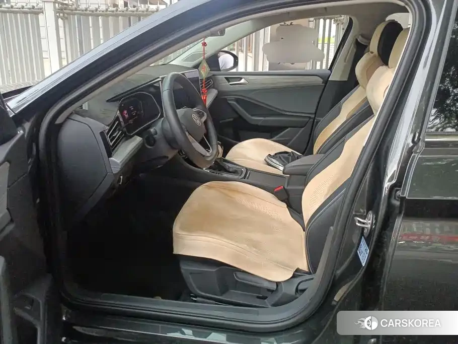 Volkswagen Sagitar id 4576622 из Китая 9