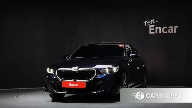 BMW 5 Series (G60) id 3442056 из Кореи 13