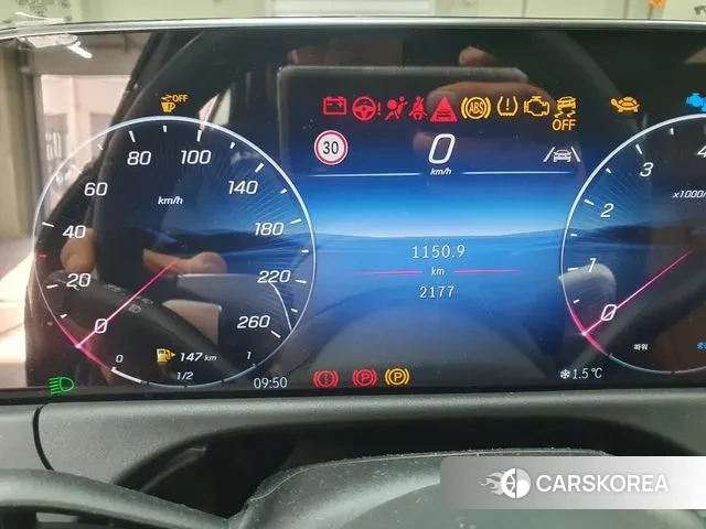 Mercedes-Benz E-Class W214 2025 Синий из Кореи, фото 3