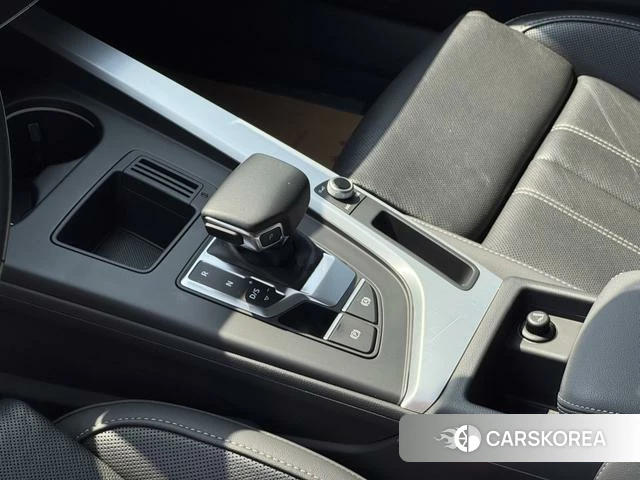 Audi A4L 2022 Белый из Китая, фото 4