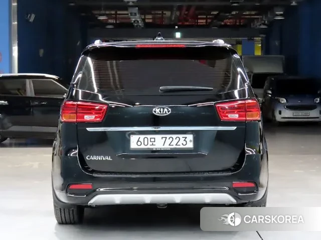 Kia The New Carnival id 3464970 из Кореи 13