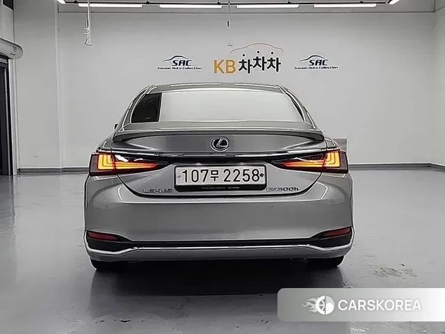 Lexus ES300h 7th generation id 3509318 из Кореи 12