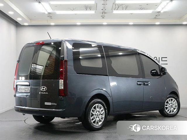 Hyundai Staria id 4017048 из Кореи 13