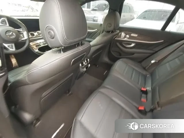 Mercedes-Benz E-Class W213 2018 Черный из Кореи, фото 3