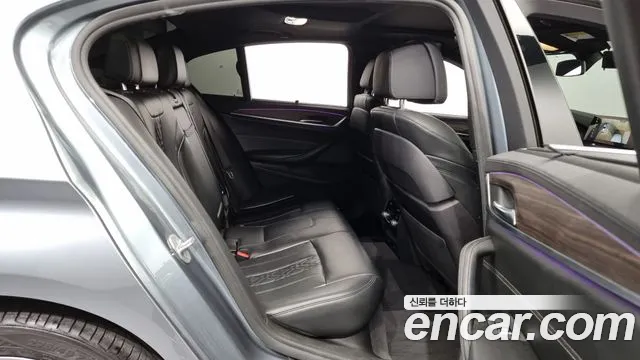 BMW 5 Series (G30) id 2612285 из Кореи 13