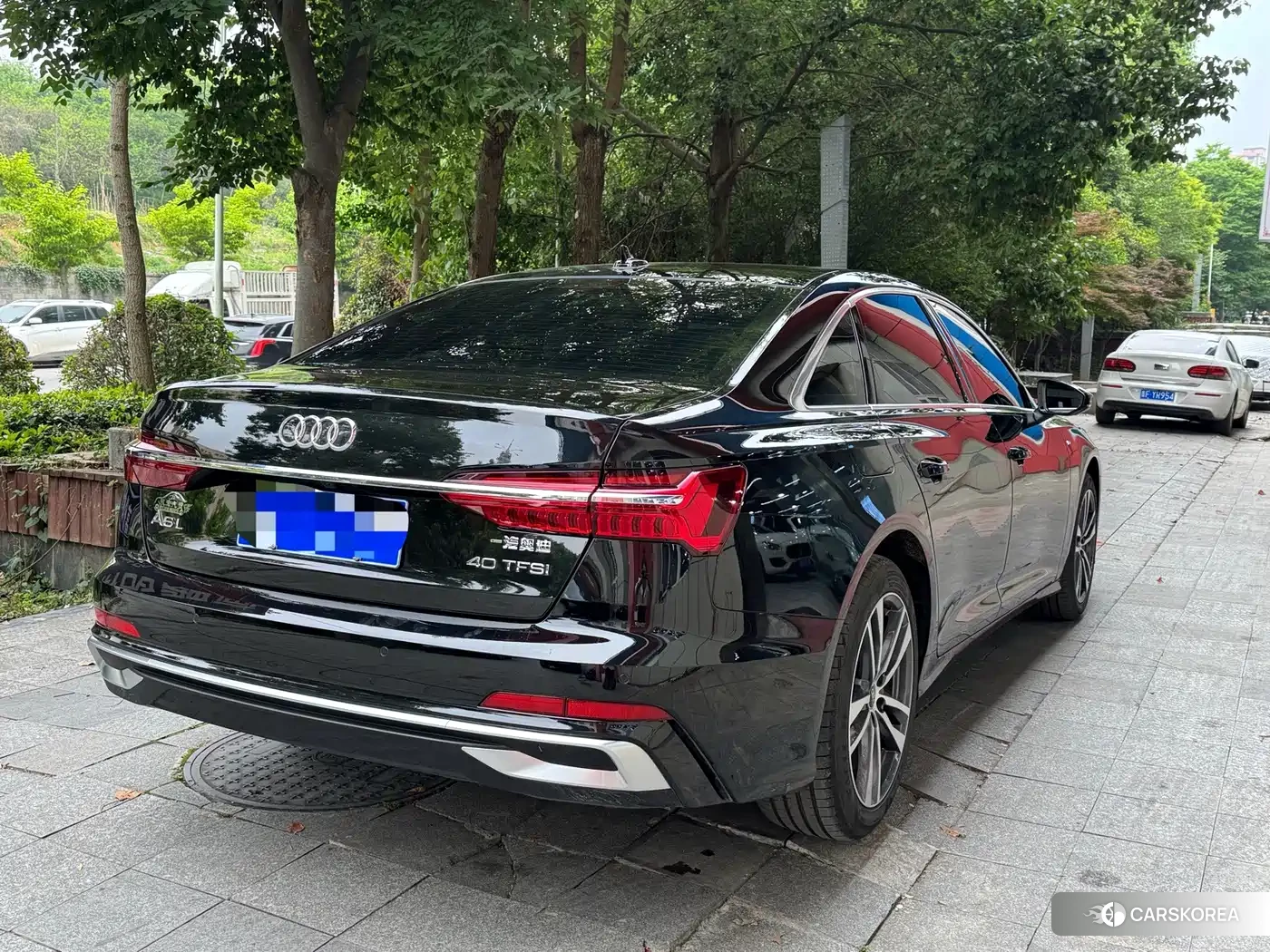 Audi A6L id 4679755 из Китая 12