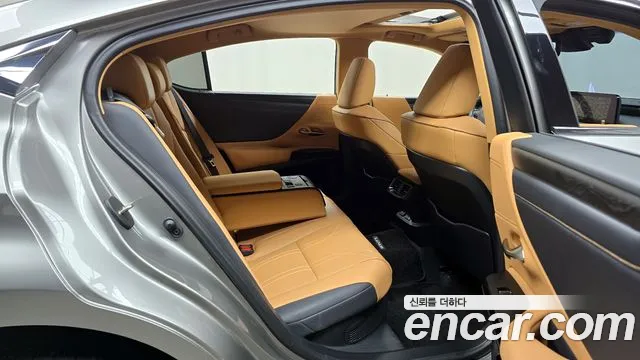 Lexus ES300h 7th generation id 2684368 из Кореи 13