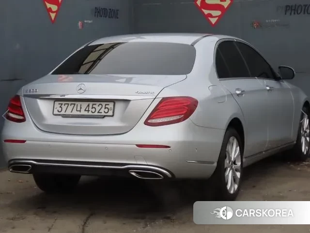 Mercedes-Benz E-Class W213 id 3669552 из Кореи 13
