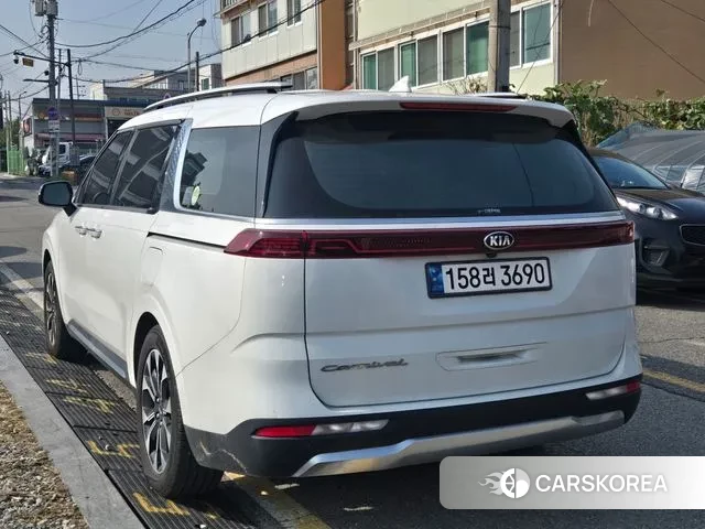 Kia Carnival 4th generation id 3344342 из Кореи 13