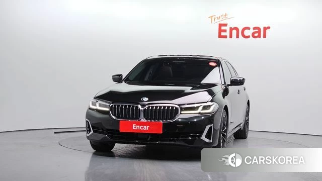 BMW 5 Series (G30) id 3903628 из Кореи 13