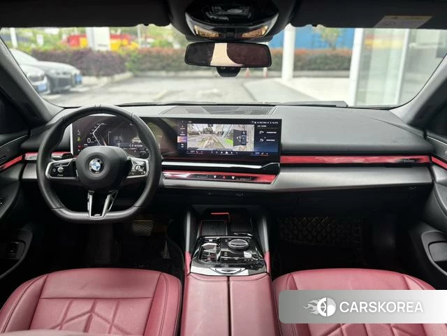 BMW 5 series 2024 Черный из Китая, фото 3
