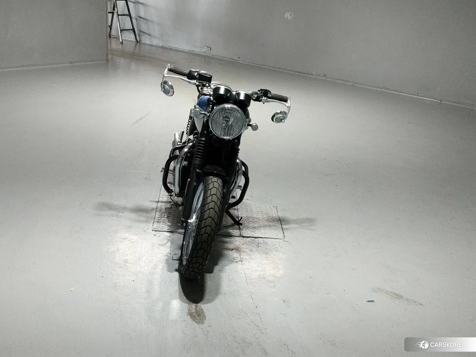 Проданный Triumph BONNEVILLE T100 2017 из Японии, фото 4