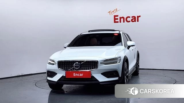 Volvo V60 Cross-Country 2nd Generation id 4617913 из Кореи 22