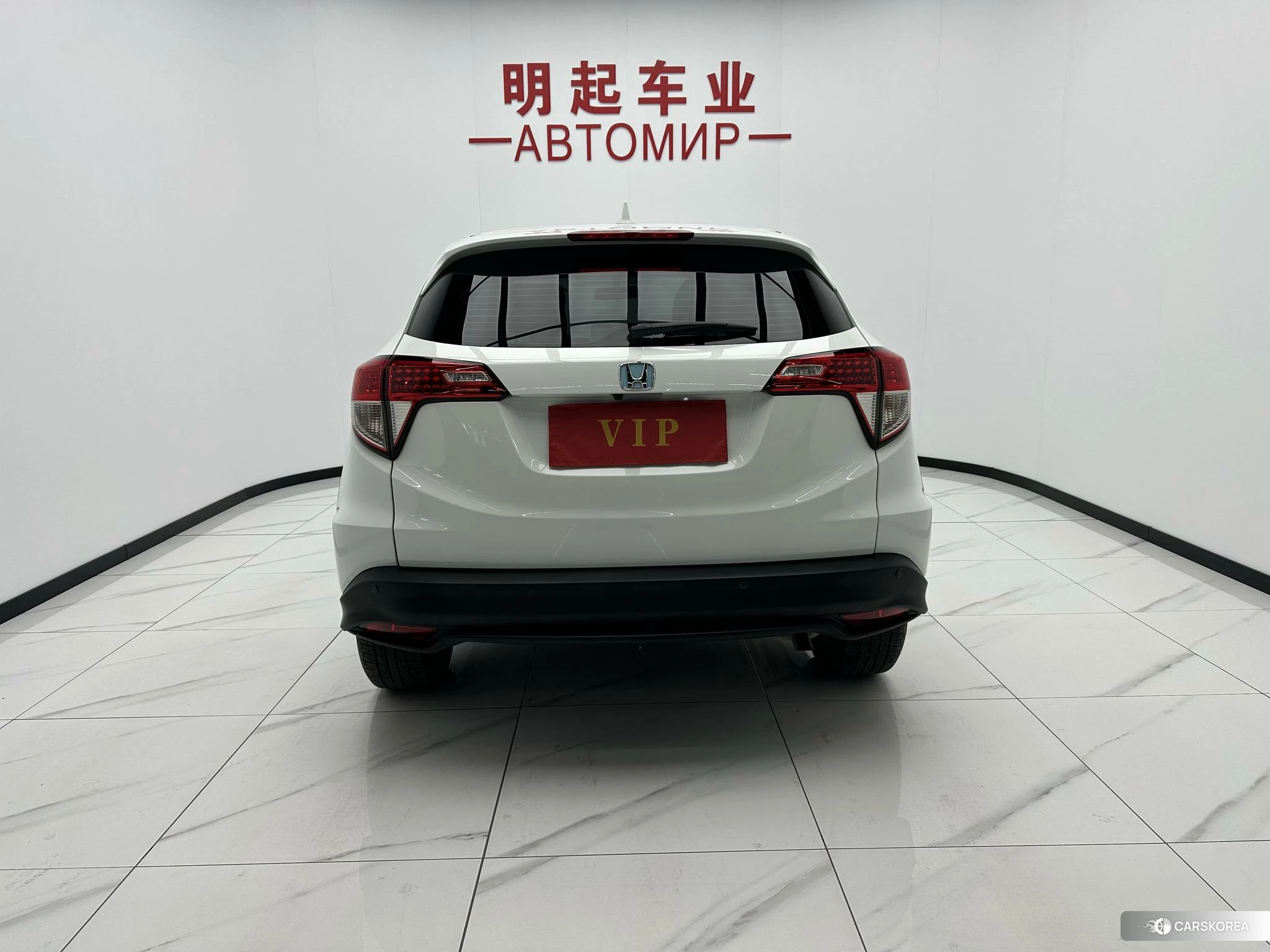 Honda Vezel id 4513601 из Китая 10