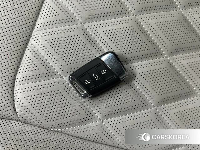 Volkswagen Magotan id 4257697 из Китая 13