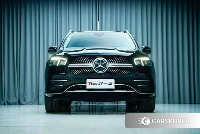 Mercedes-Benz GLE (import) 2023 Черный из Китая, фото 3