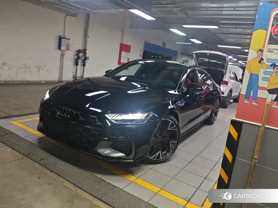 Audi A7L 2024 Черный из Китая, фото 4