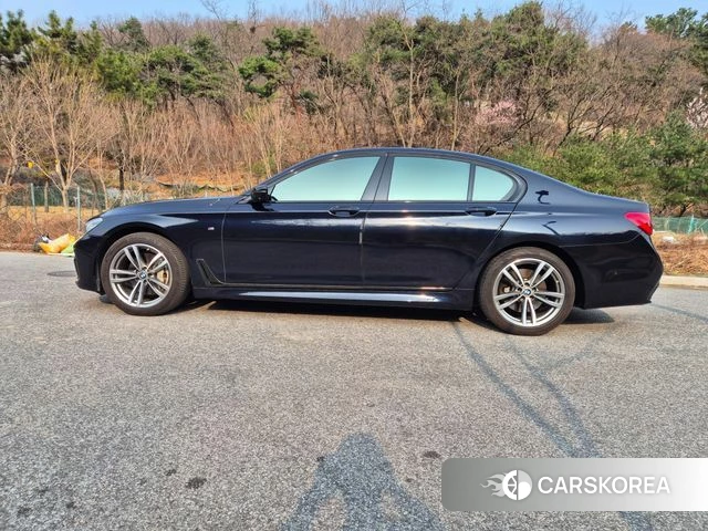 BMW 7 Series (G11) id 3853858 из Кореи 13