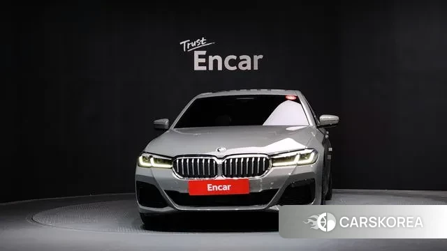 BMW 5 Series (G30) id 3546370 из Кореи 13