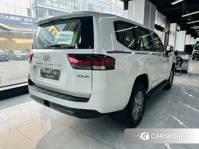 Toyota Land Cruiser (imported) 2025 Белый из Китая, фото 3