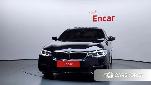 BMW 5 Series (G30) id 3886571 из Кореи 13